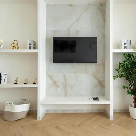 Spacious Two Bedroom Design Near Circo Massimo Appartement Rome